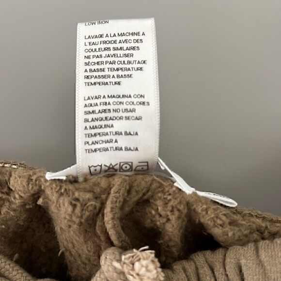 NWT Good American Raw Edge Hem Sweat Short Size S - Picture 7 of 8